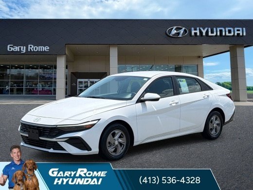 Certified 2025 Hyundai Elantra SE