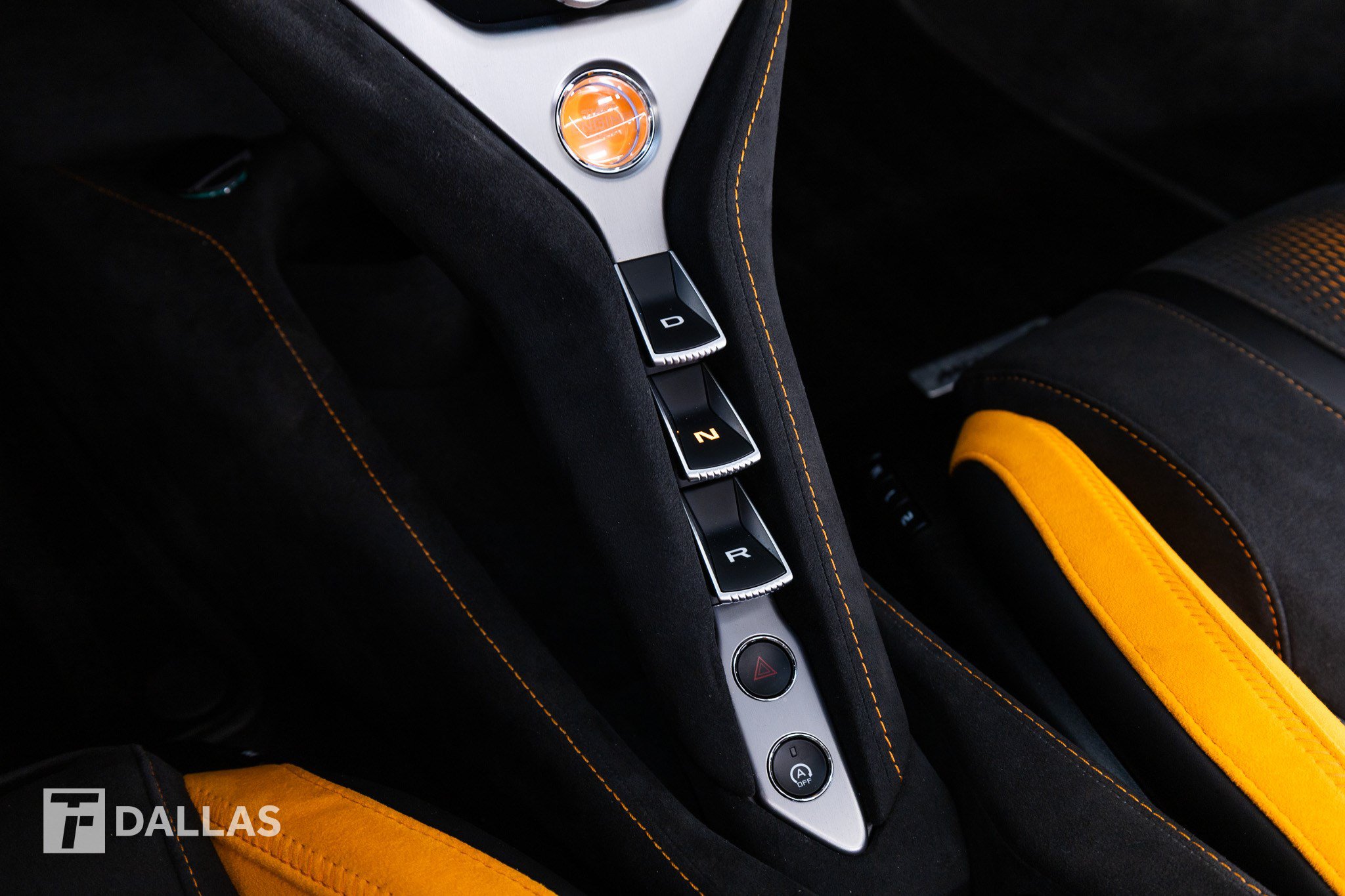 Used 2027 McLaren 750S Spider photo 31