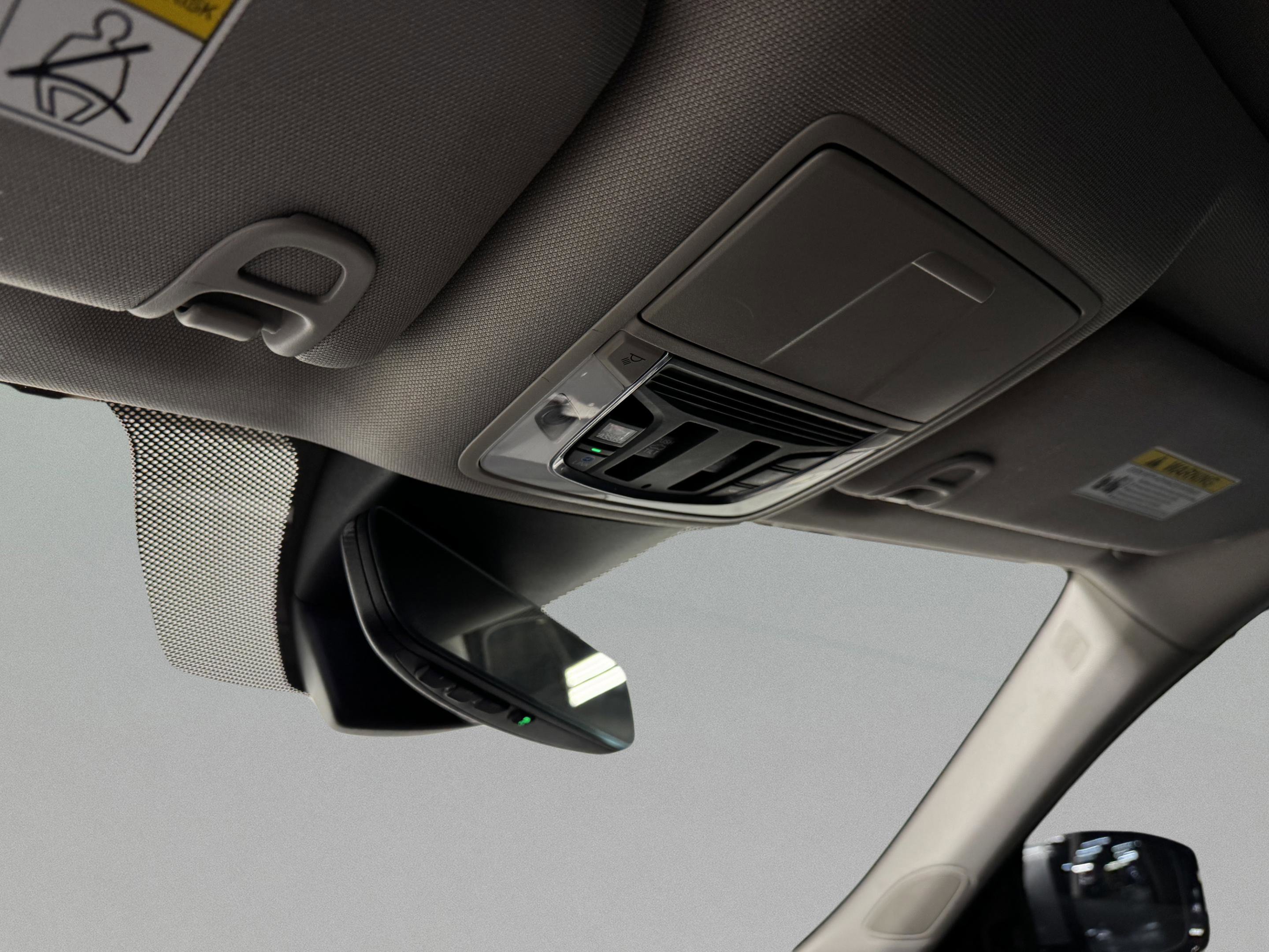 2023 Acura MDX FWD w/ Technology Package