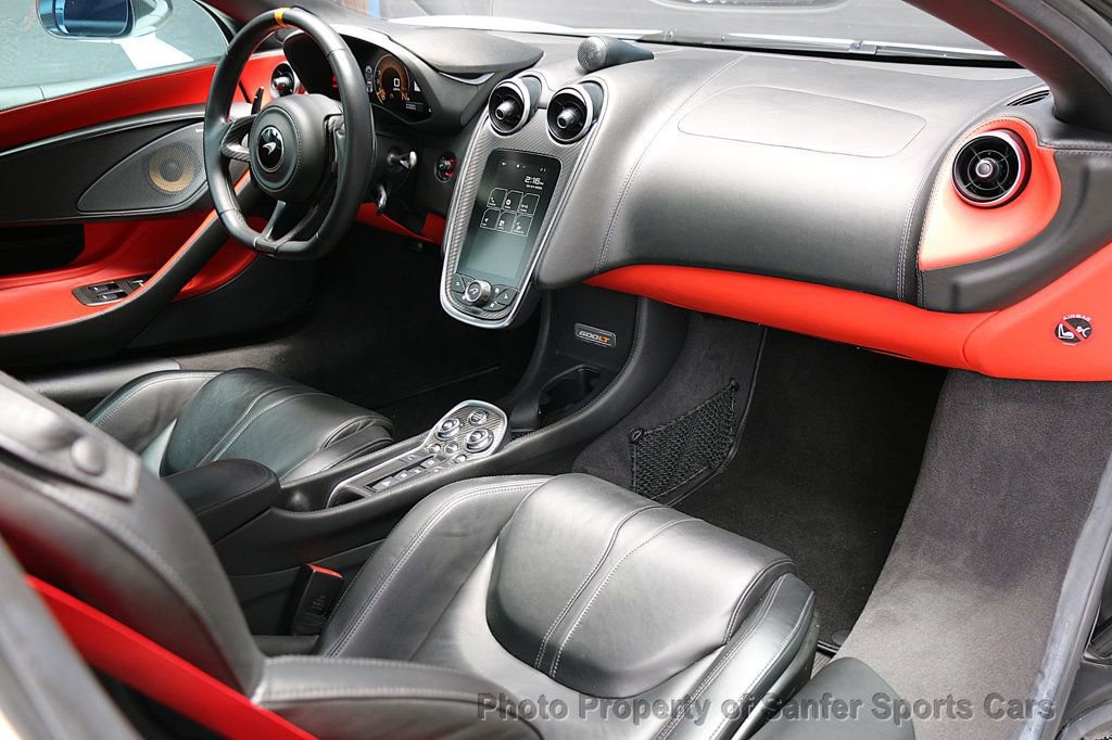 Used 2019 McLaren 600LT photo 28