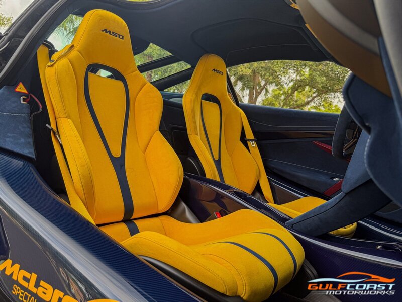 Used 2021 McLaren 765LT photo 35