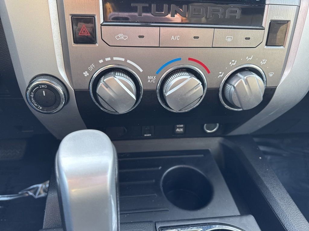 2014 Toyota Tundra SR5