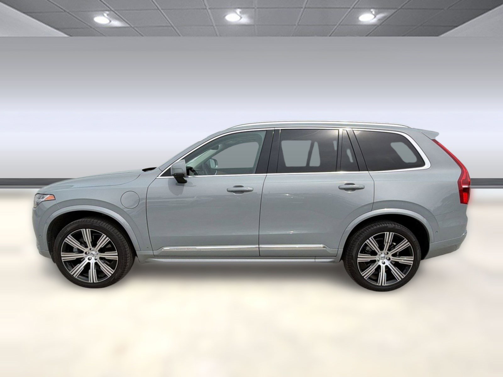 2024 Volvo Xc90 T8 Plus