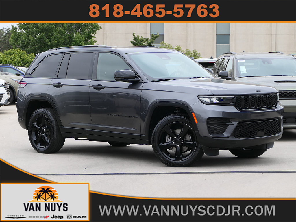 Used 2022 Jeep Grand Cherokee Altitude