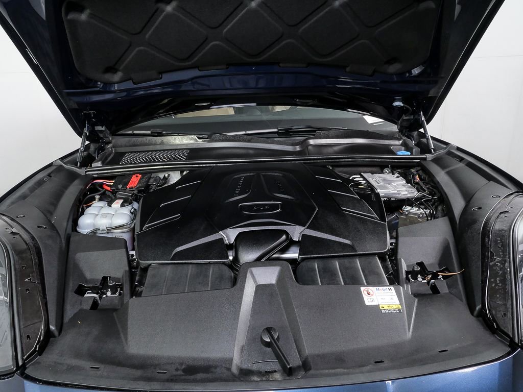 2024 Porsche Cayenne Coupe