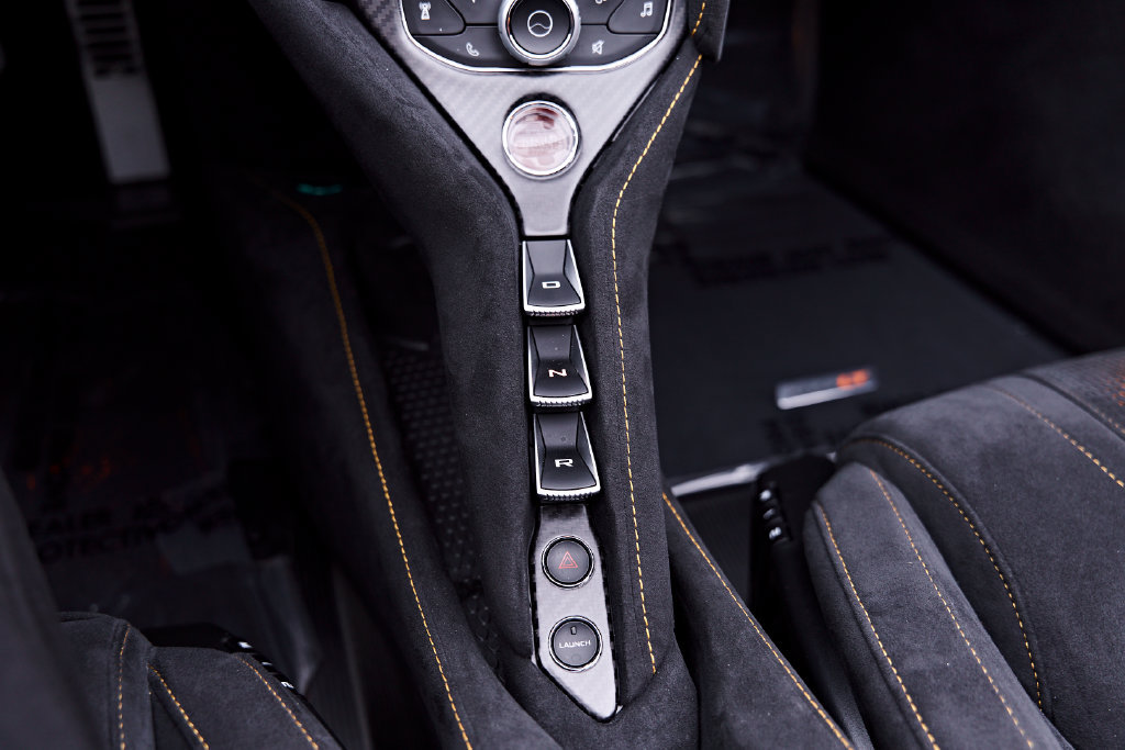 Used 2022 McLaren 765LT photo 92
