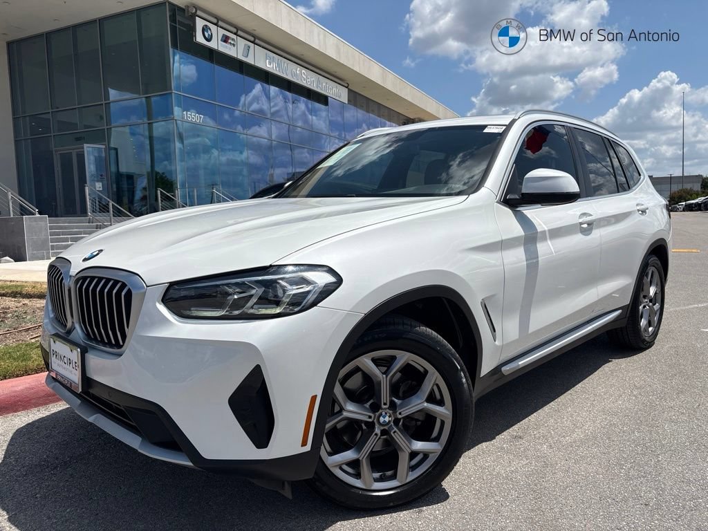 Used 2022 BMW X3 sDrive30i w/ Premium Package 2