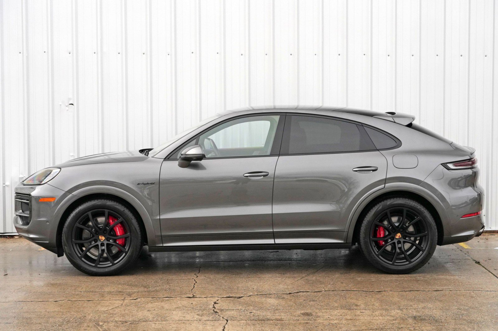 2025 Porsche Cayenne S