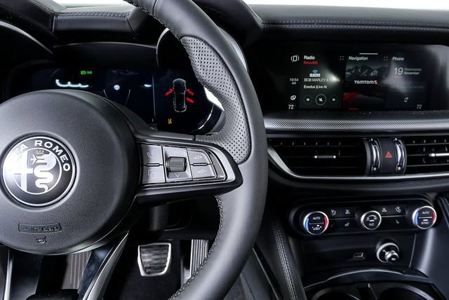 2025 Alfa Romeo Stelvio Sprint