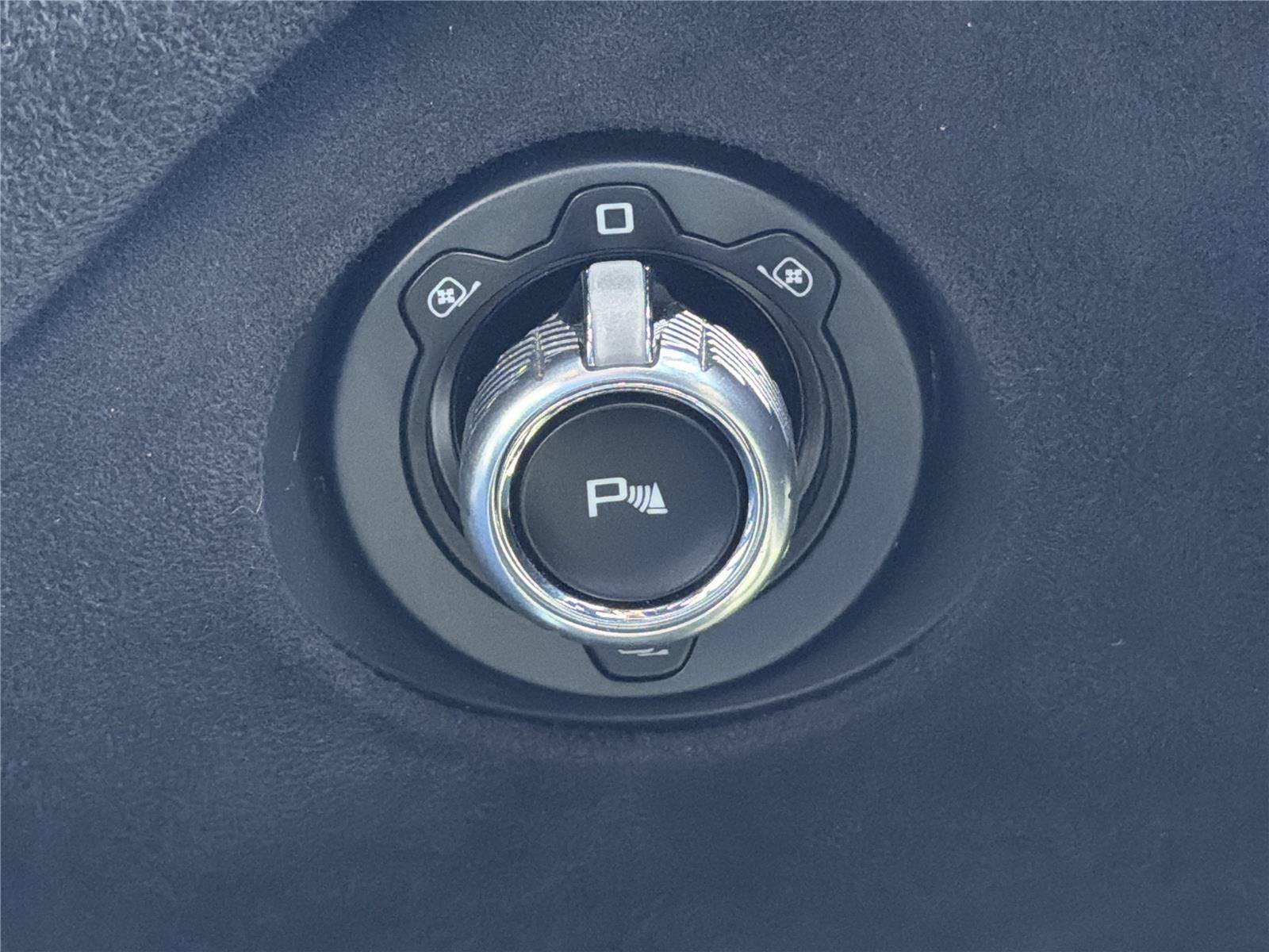 Used 2019 McLaren 720S photo 19