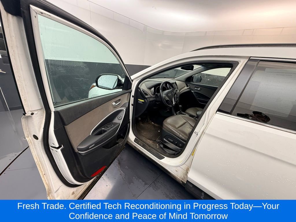 2016 Hyundai Santa Fe SE