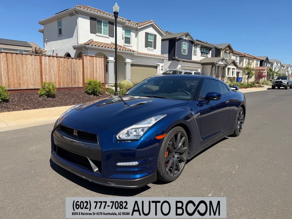 Used 2015 Nissan GT-R Premium