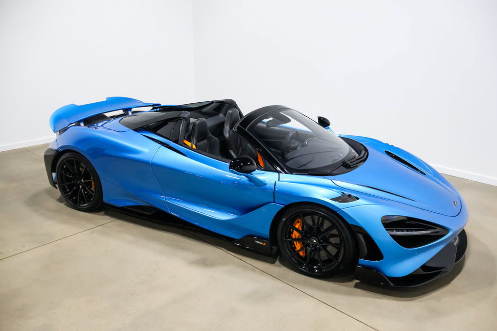 Used 2022 McLaren 765LT photo 85