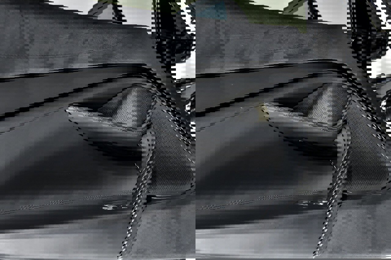 Used 2018 McLaren 720S Performance photo 21