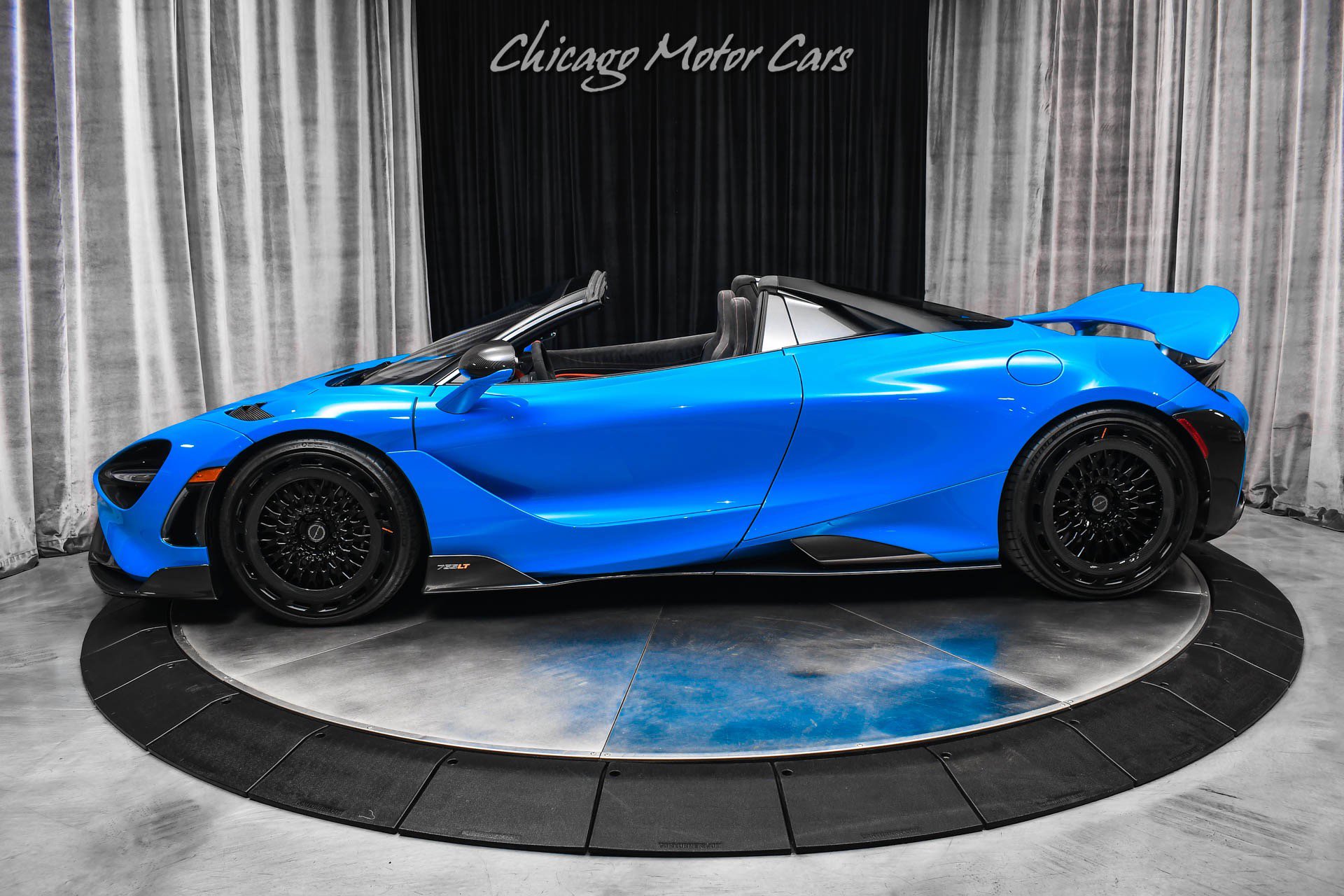 Used 2022 McLaren 765LT photo 37