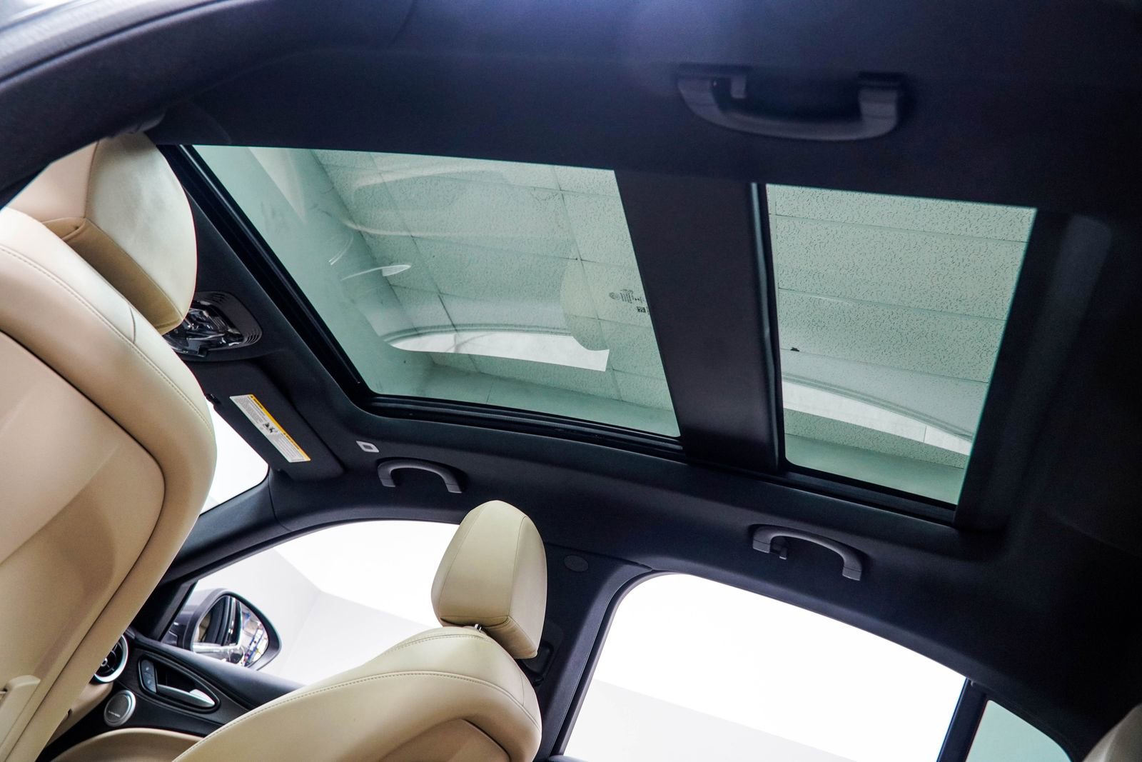 2023 Alfa Romeo Stelvio Ti Lusso