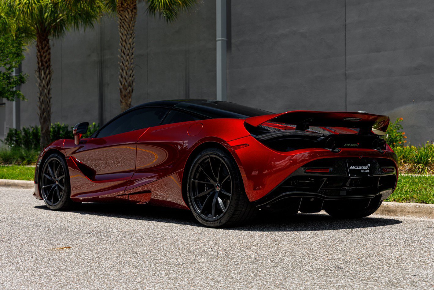 Used 2018 McLaren 720S Luxury photo 41