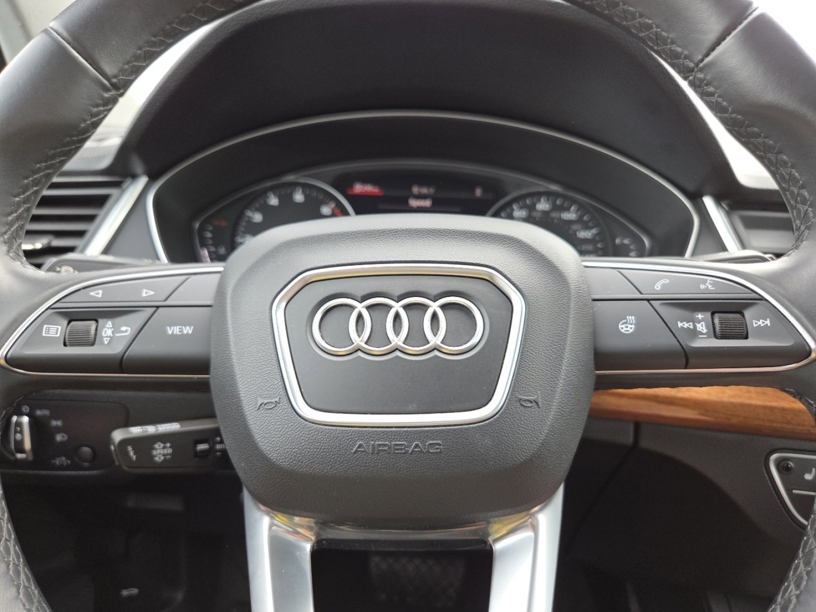 2023 Audi Q5 2.0T Premium