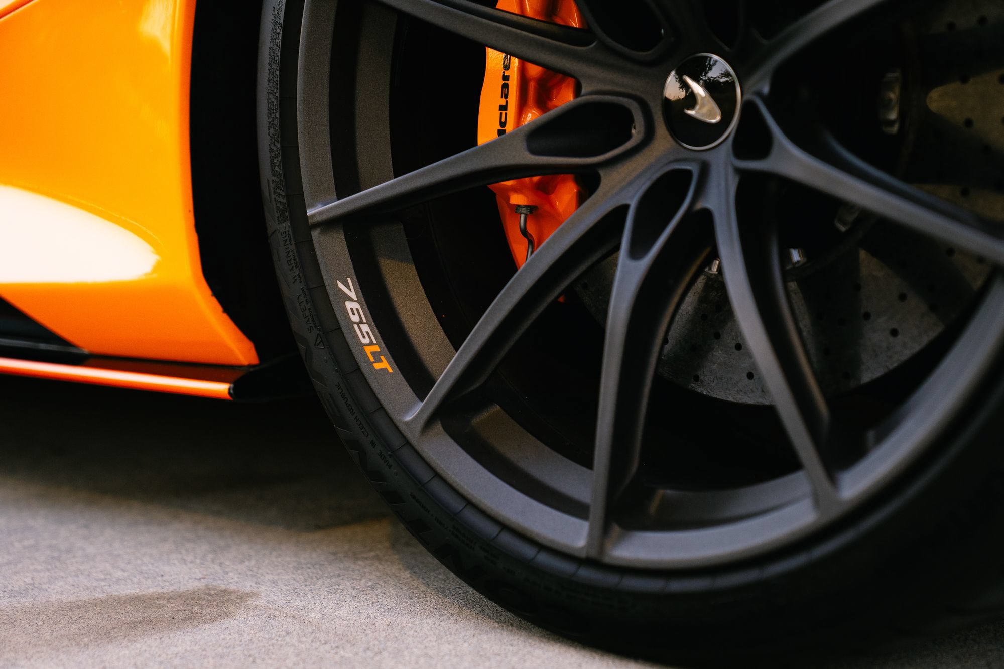 Used 2021 McLaren 765LT photo 27