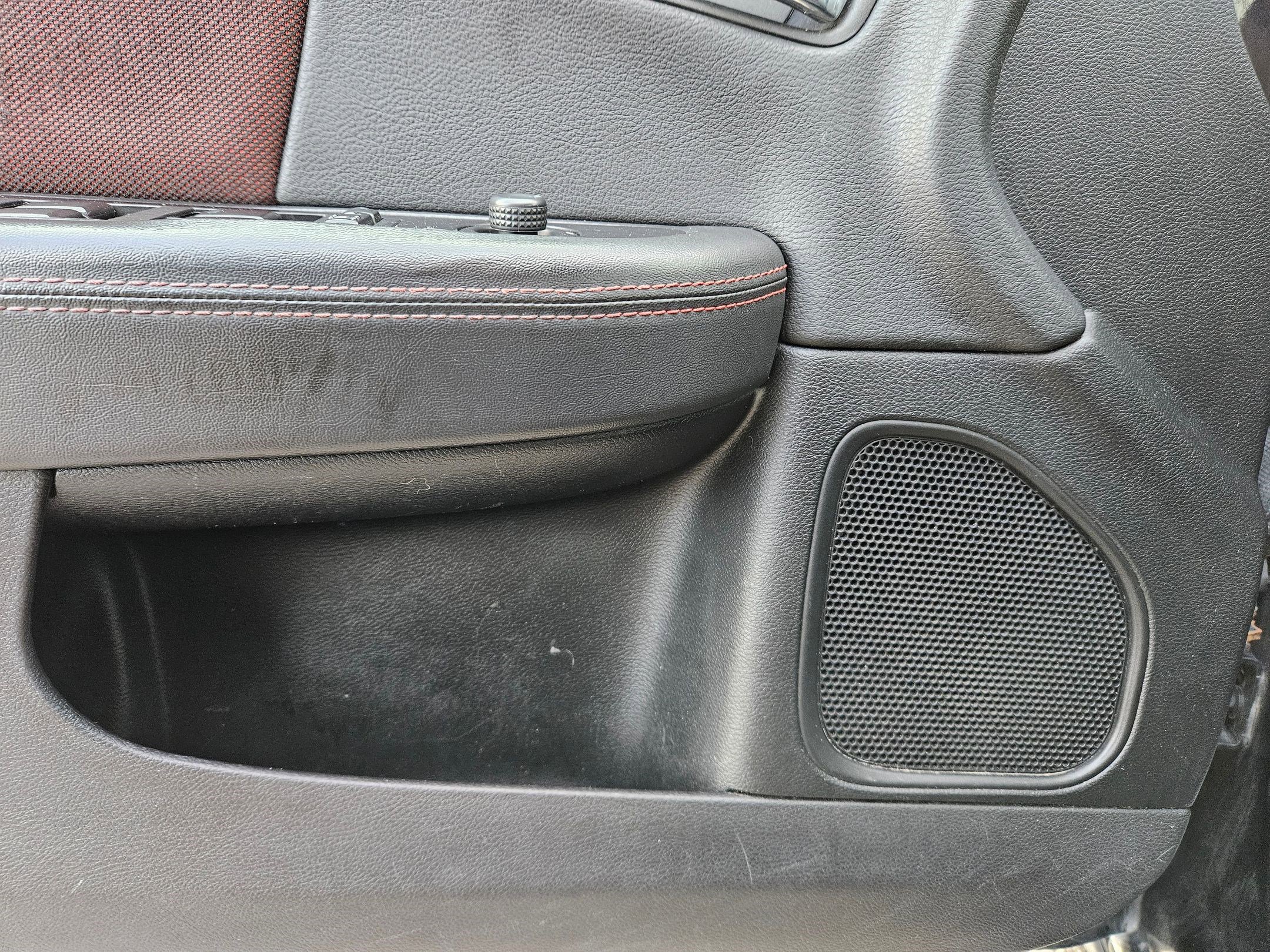 2011 Dodge Avenger Heat