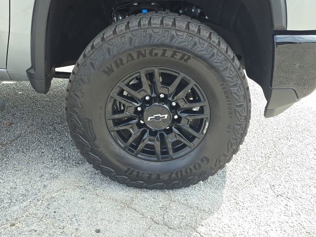 2025 Chevrolet Silverado 2500 ZR2