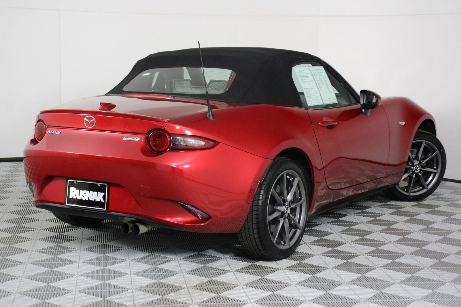 2016 MAZDA MX-5 Miata Grand Touring