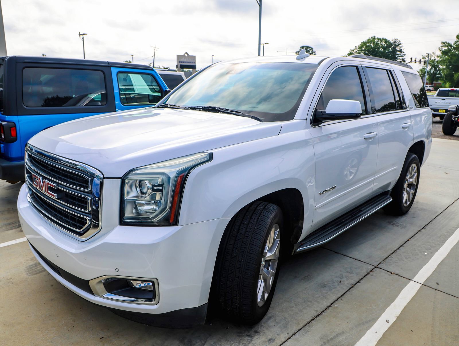 Used 2018 GMC Yukon SLT w/ Open Road Package