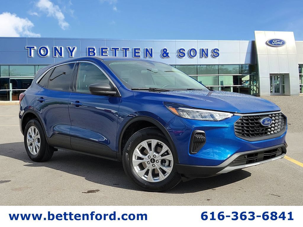 Used 2023 Ford Escape Active w/ Tech Pack #1