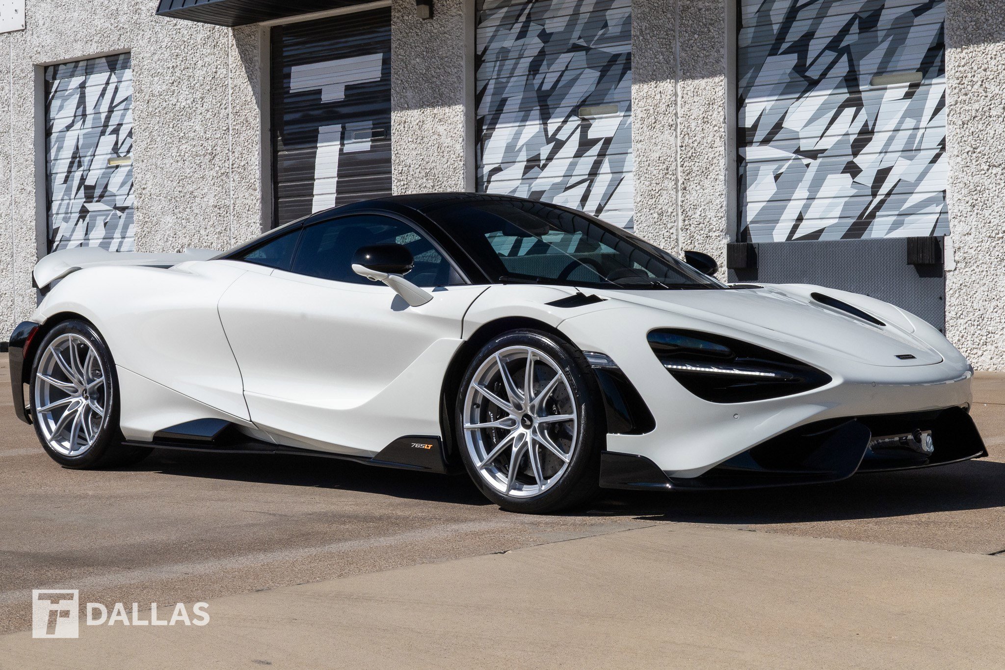 Used 2021 McLaren 765LT photo 20