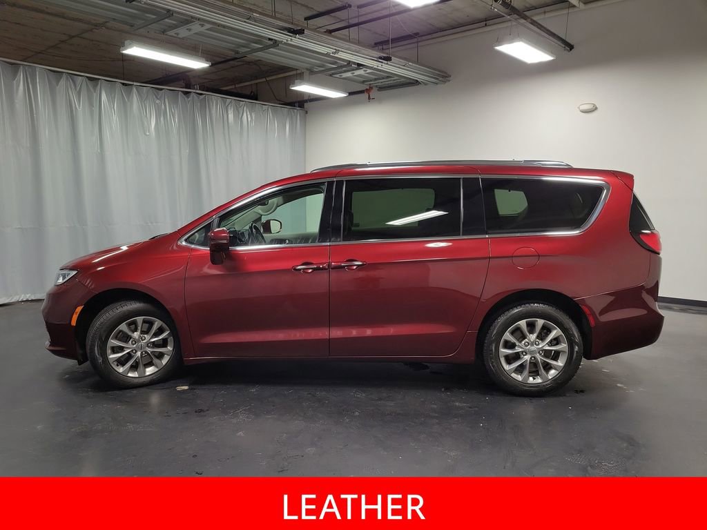 2021 Chrysler Pacifica Touring-L