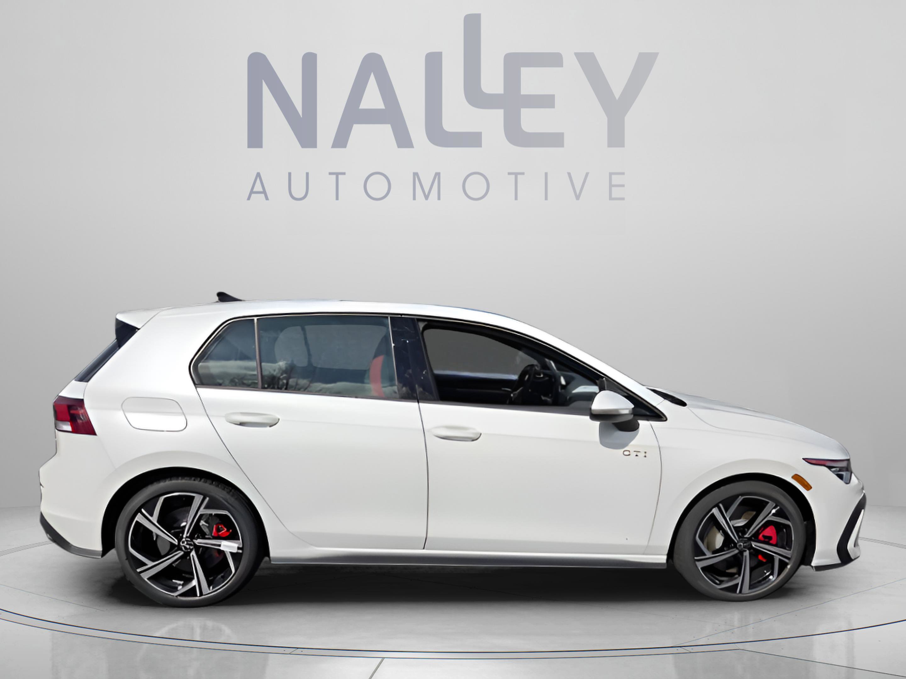 2026 Volkswagen Golf SE