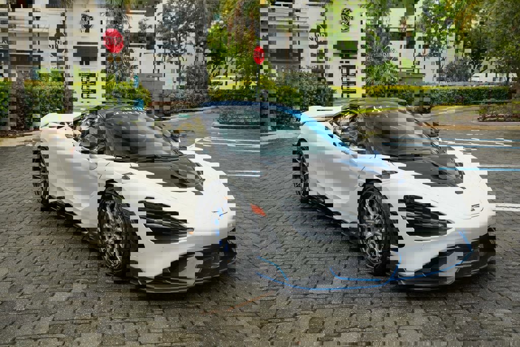 Used 2021 McLaren 765LT Coupe 2