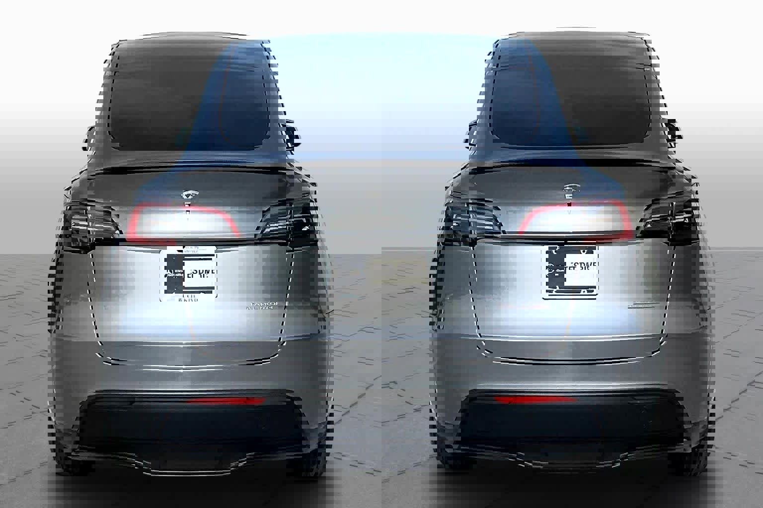 2025 Tesla Model Y Performance