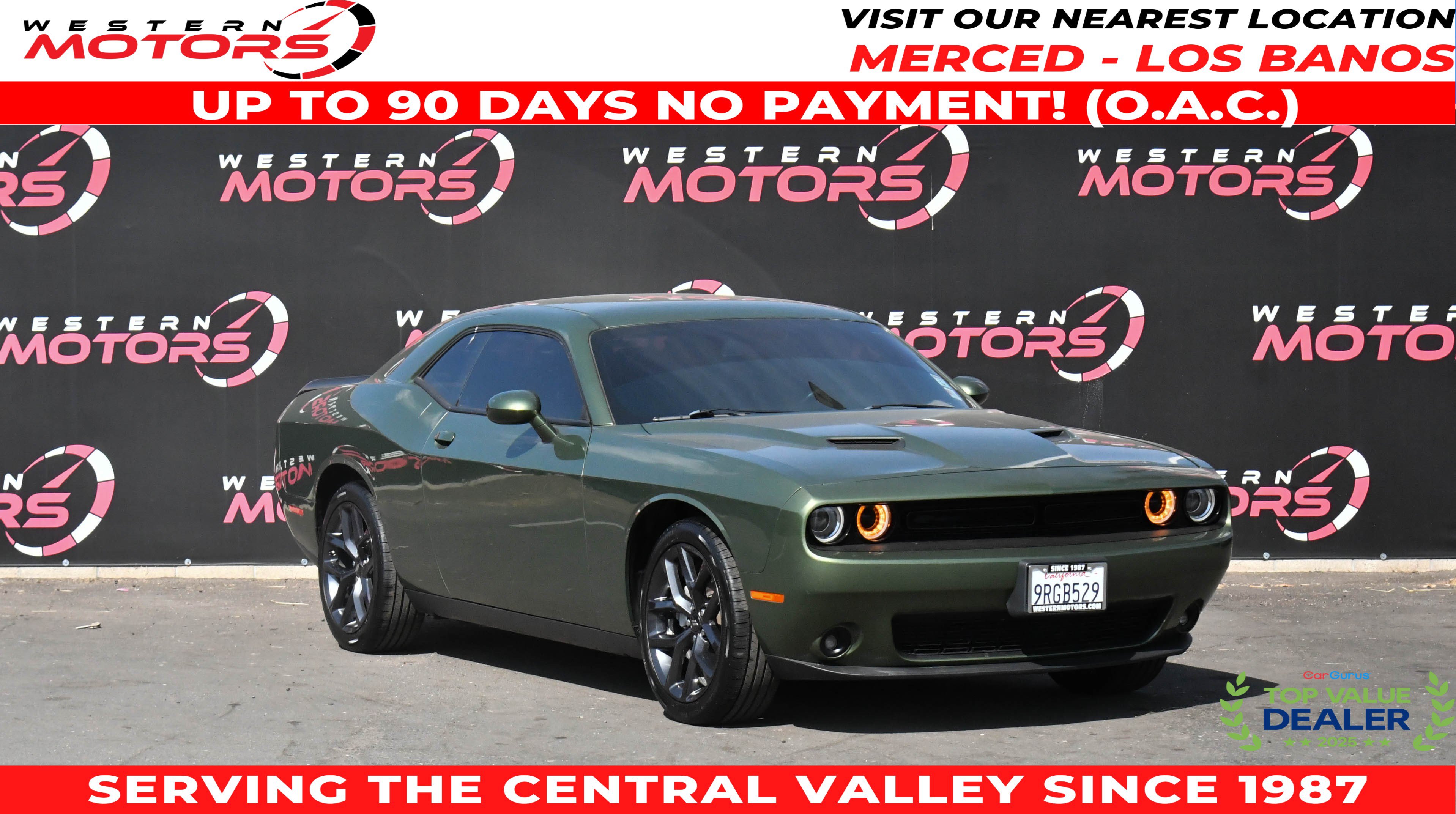 Used 2022 Dodge Challenger SXT w/ Blacktop Package