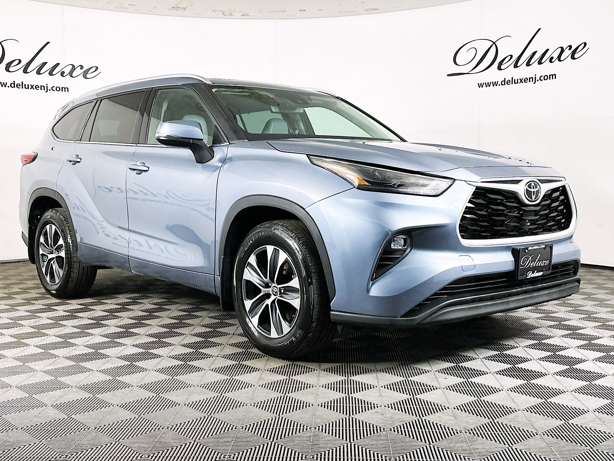 Used 2022 Toyota Highlander XLE