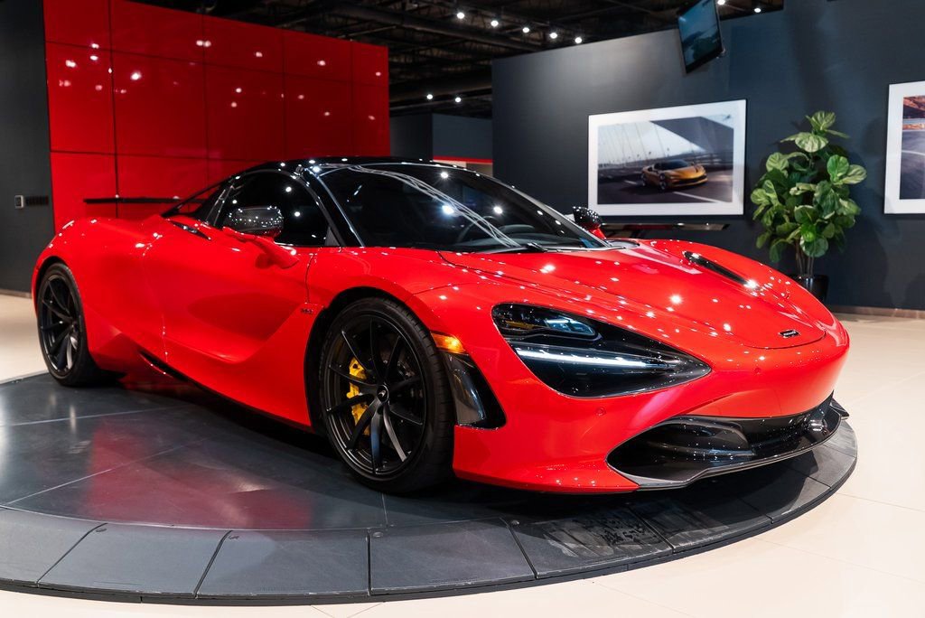 Used 2022 McLaren 720S Spider photo 33