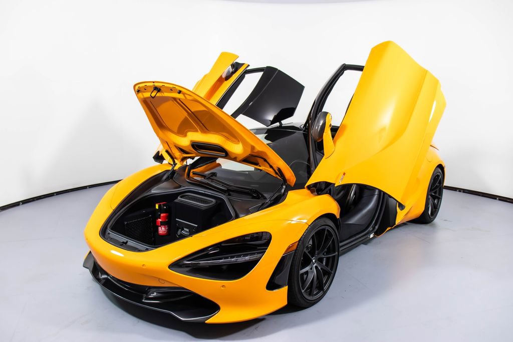 Used 2021 McLaren 720S Performance photo 33