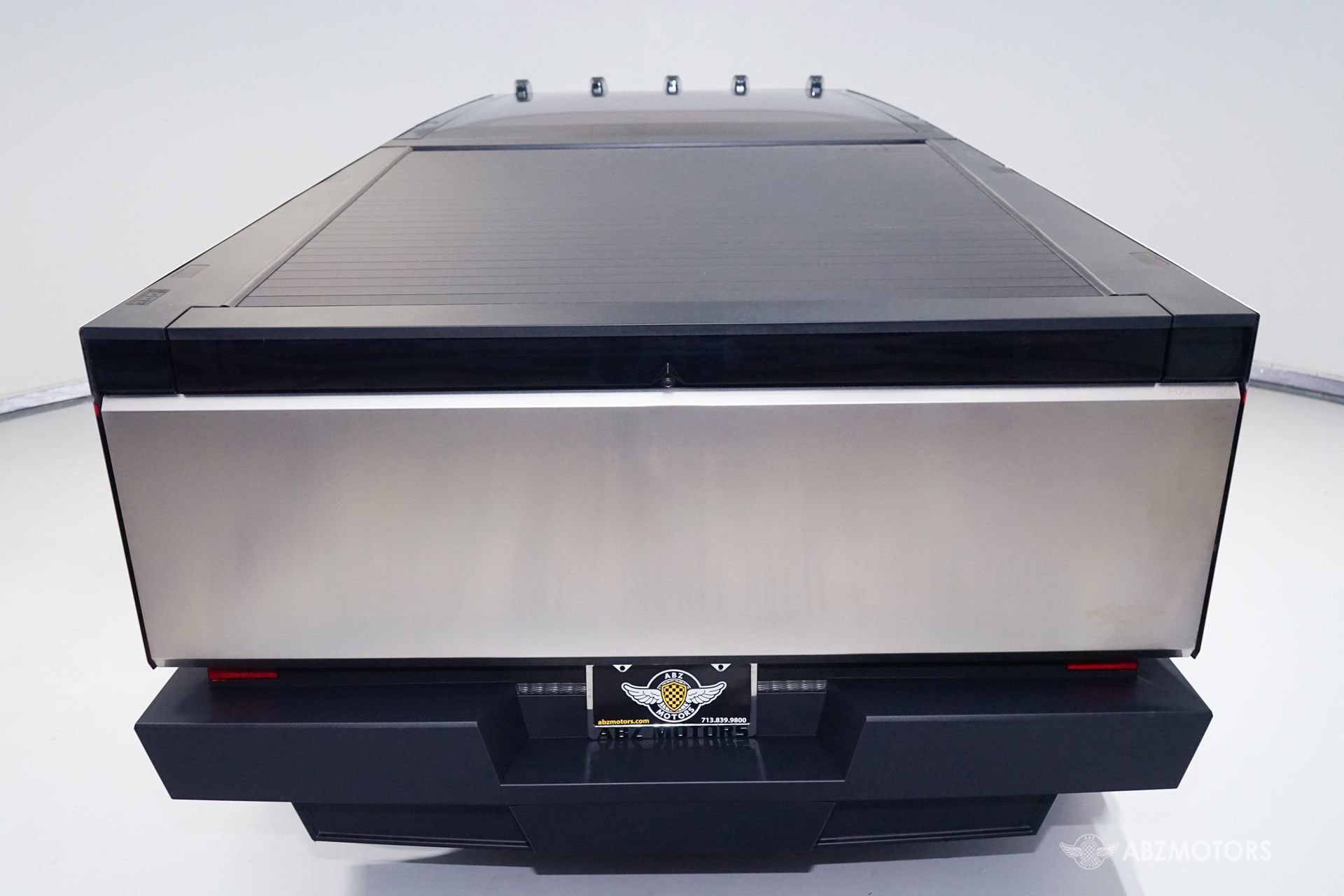 2024 Tesla Cybertruck Cyberbeast