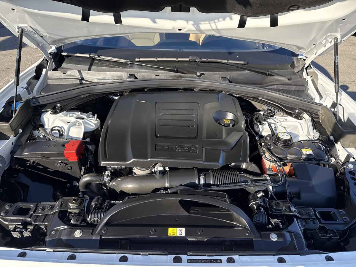 2018 Jaguar F-PACE Premium