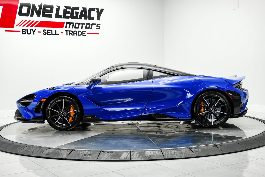 Used 2021 McLaren 765LT photo 12