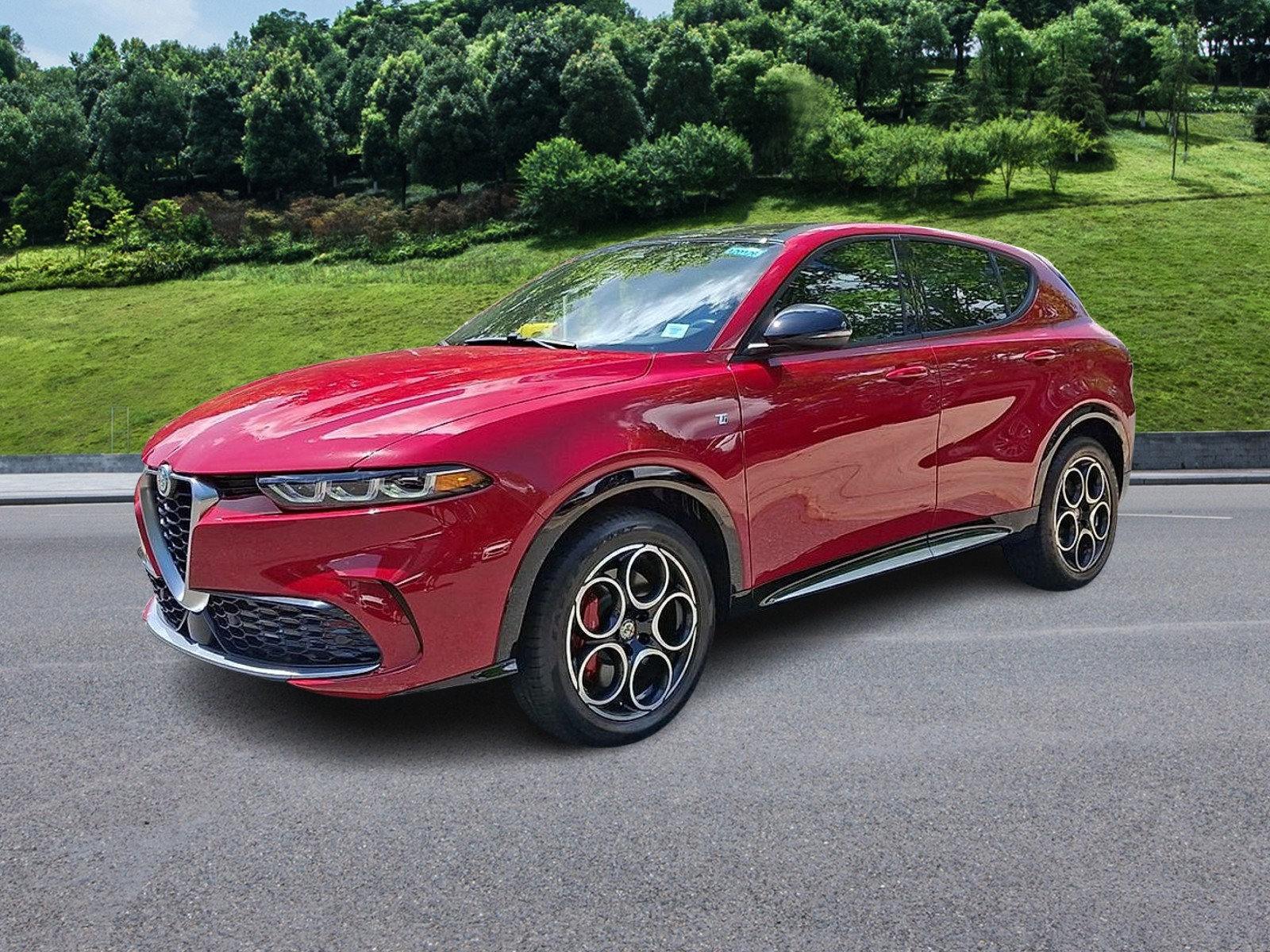 Used 2024 Alfa Romeo Tonale Ti w/ Premium Interior Package