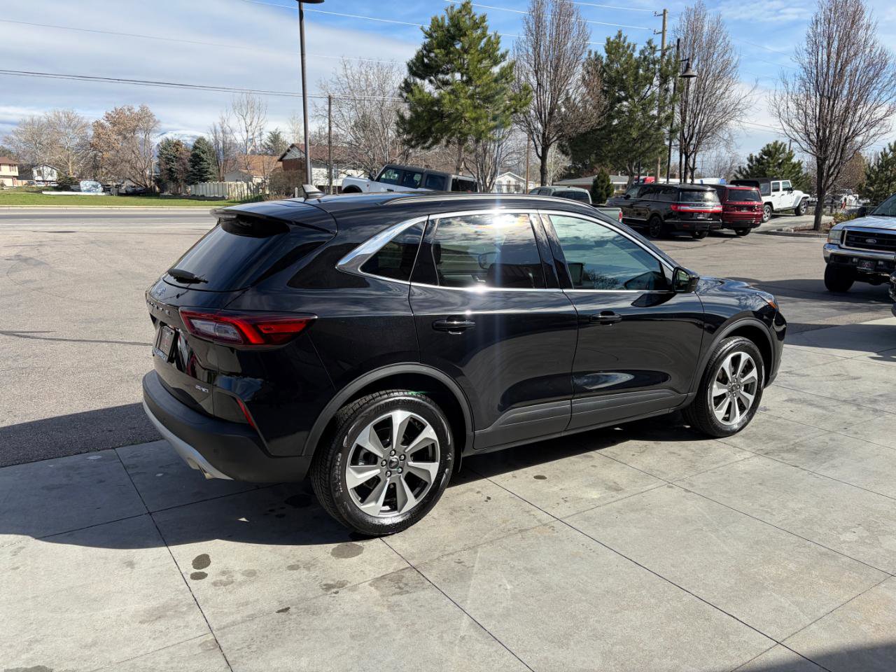 2025 Ford Escape Platinum
