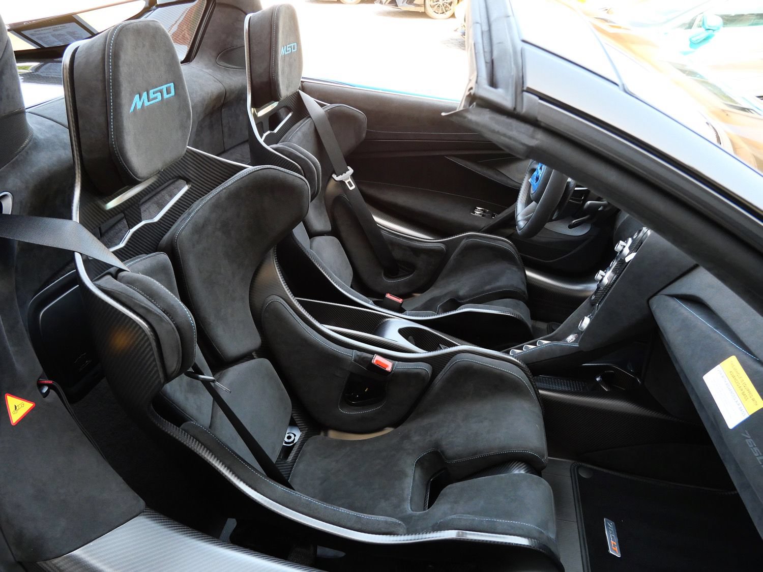 Used 2022 McLaren 765LT photo 11