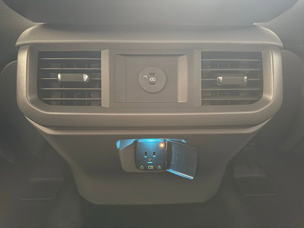 2025 Ford F150 Lariat