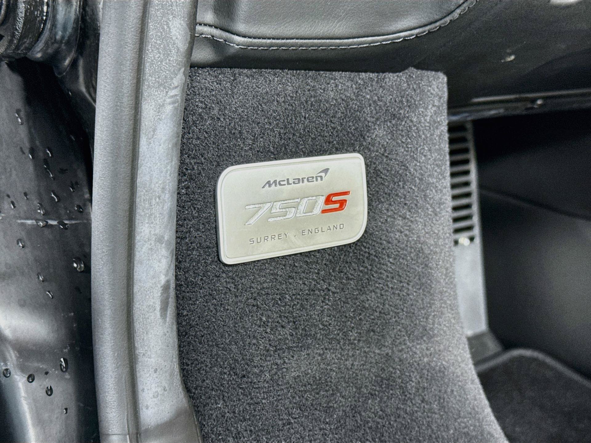 Used 2024 McLaren 750S Spider photo 35