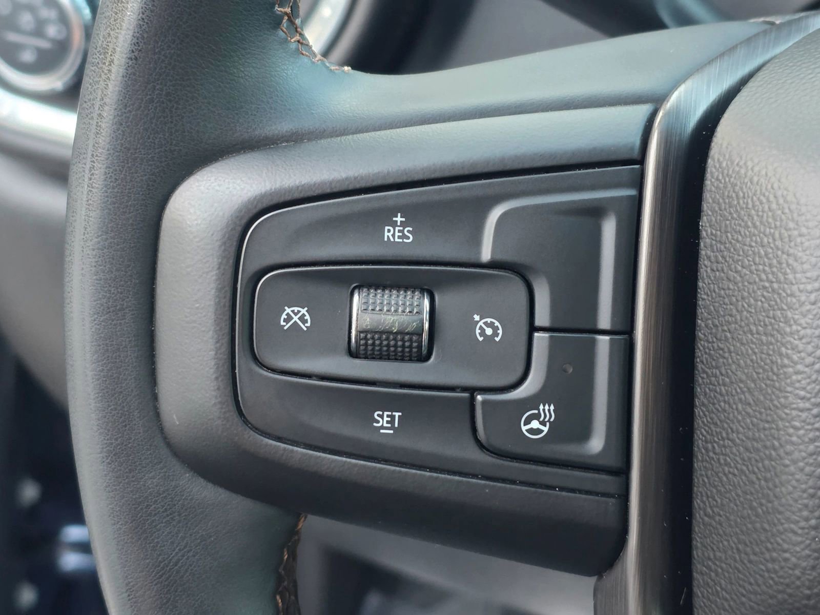 2023 GMC Sierra 2500 AT4