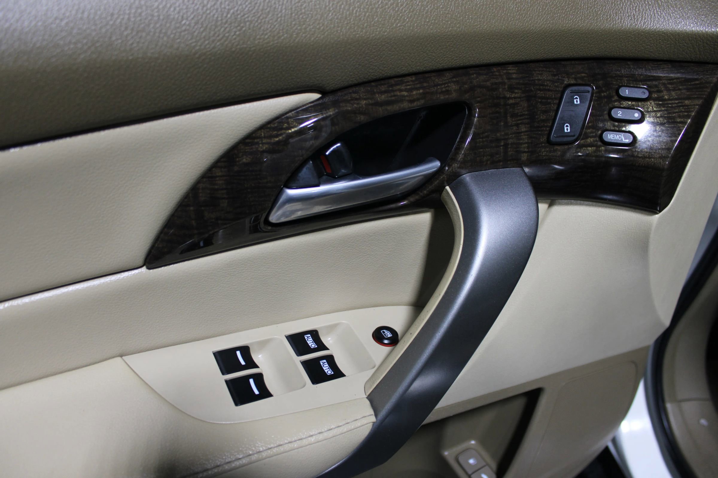 2012 Acura MDX w/ Technology Package