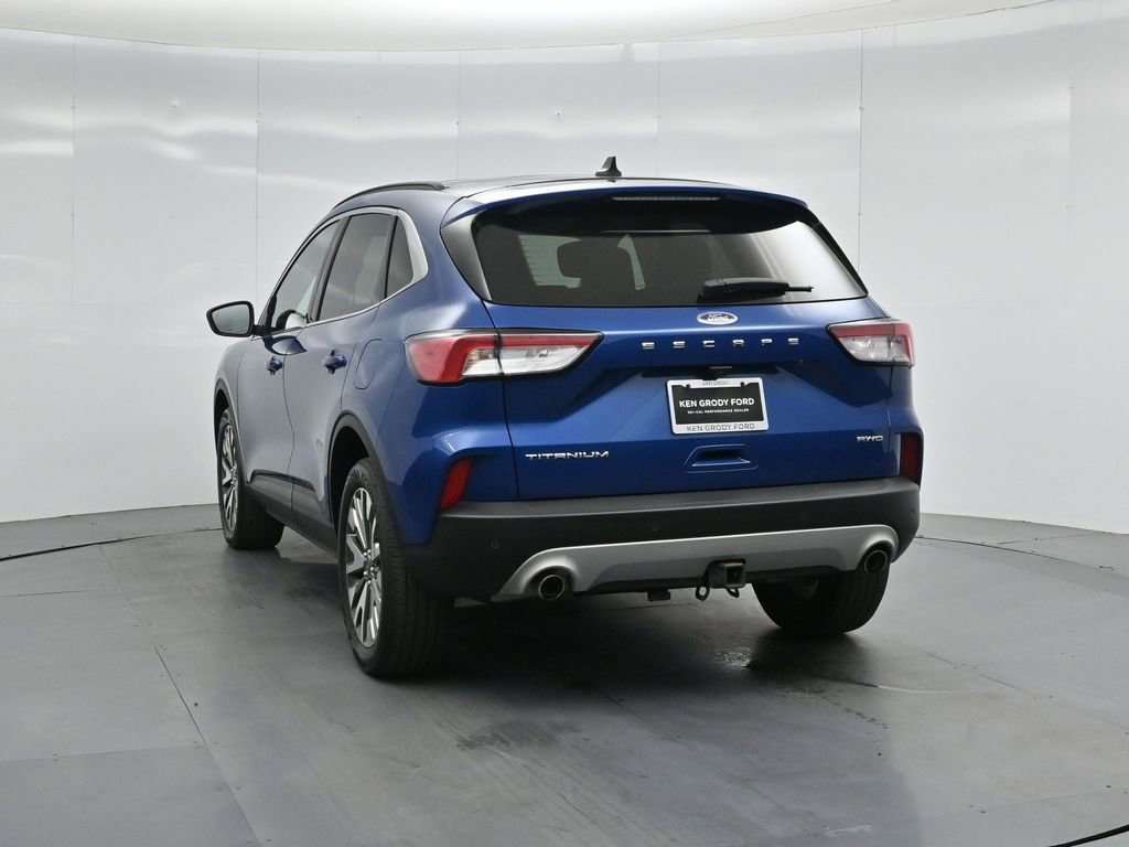 2022 Ford Escape Titanium