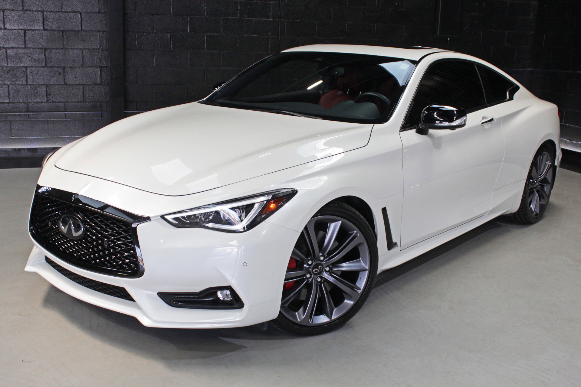 2022 INFINITI Q60 Red Sport 400