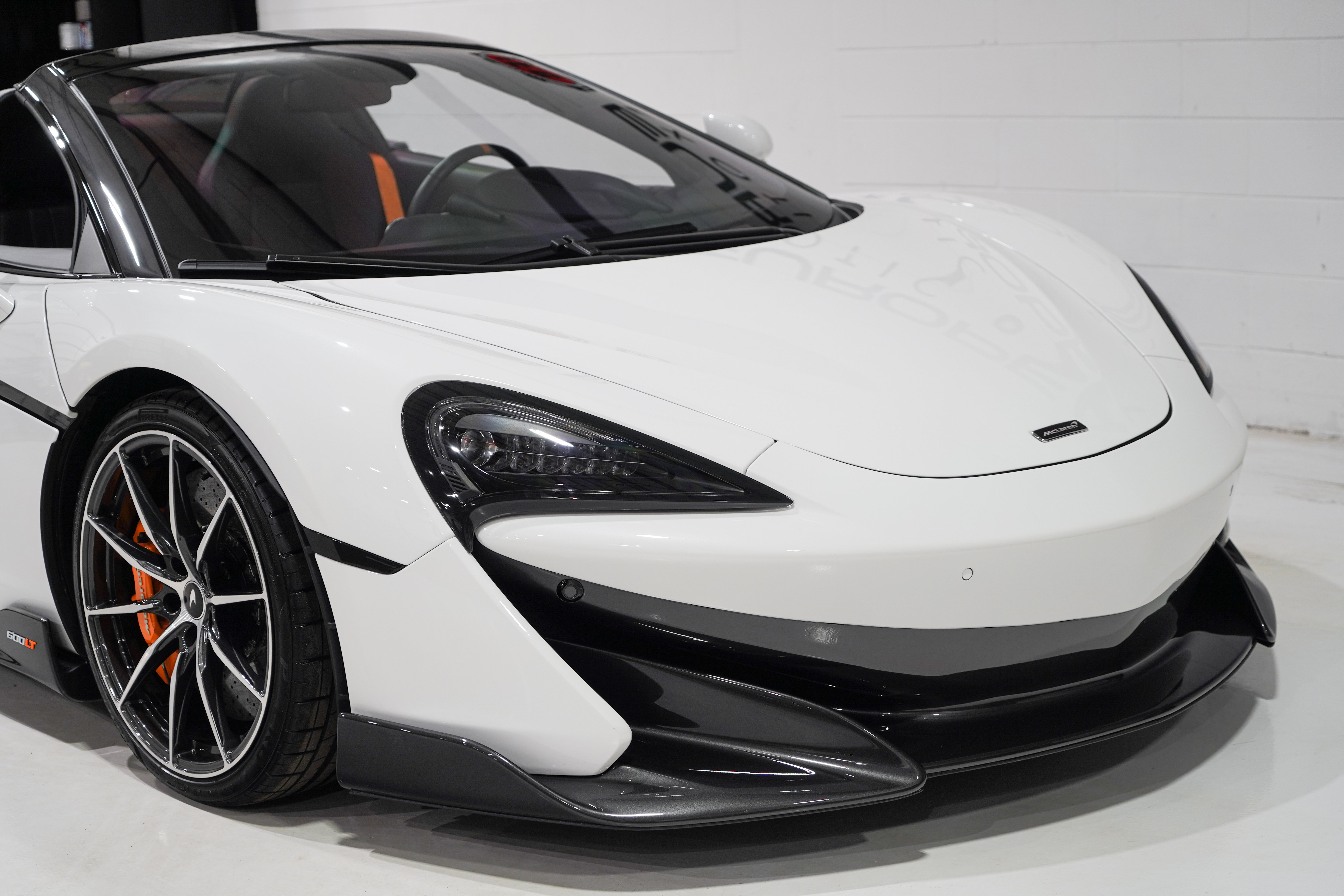 Used 2020 McLaren 600LT Spider photo 24